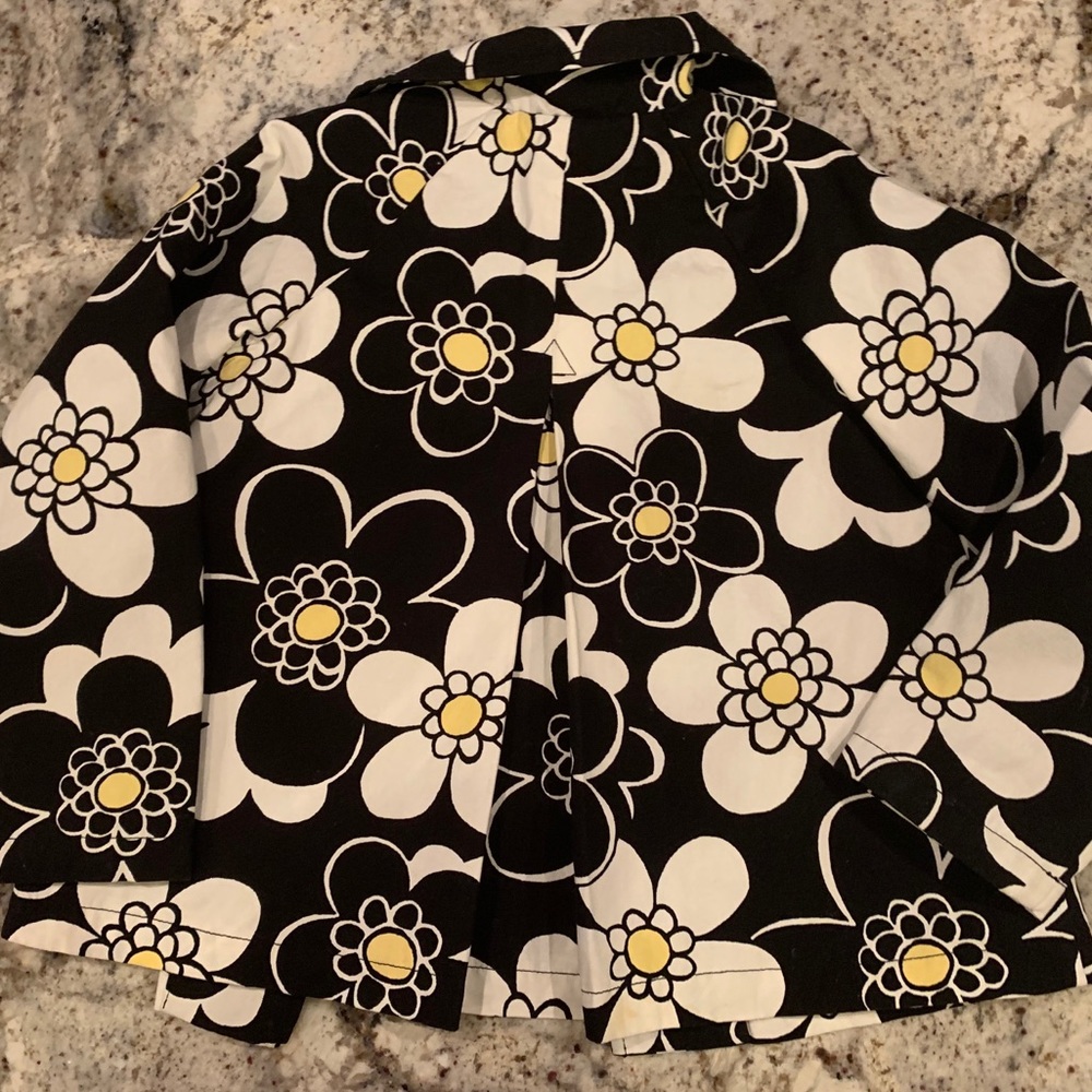 Girl’s Spring Coat - Picture 2 of 3